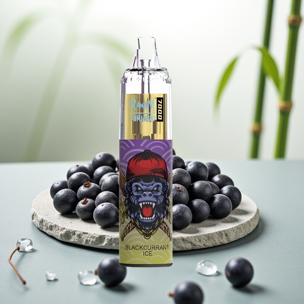 Fumot Tornado 7000 Disposable Vape Coacăz Negru Gheață, 14ML, 850MAH, Bobină Mesh