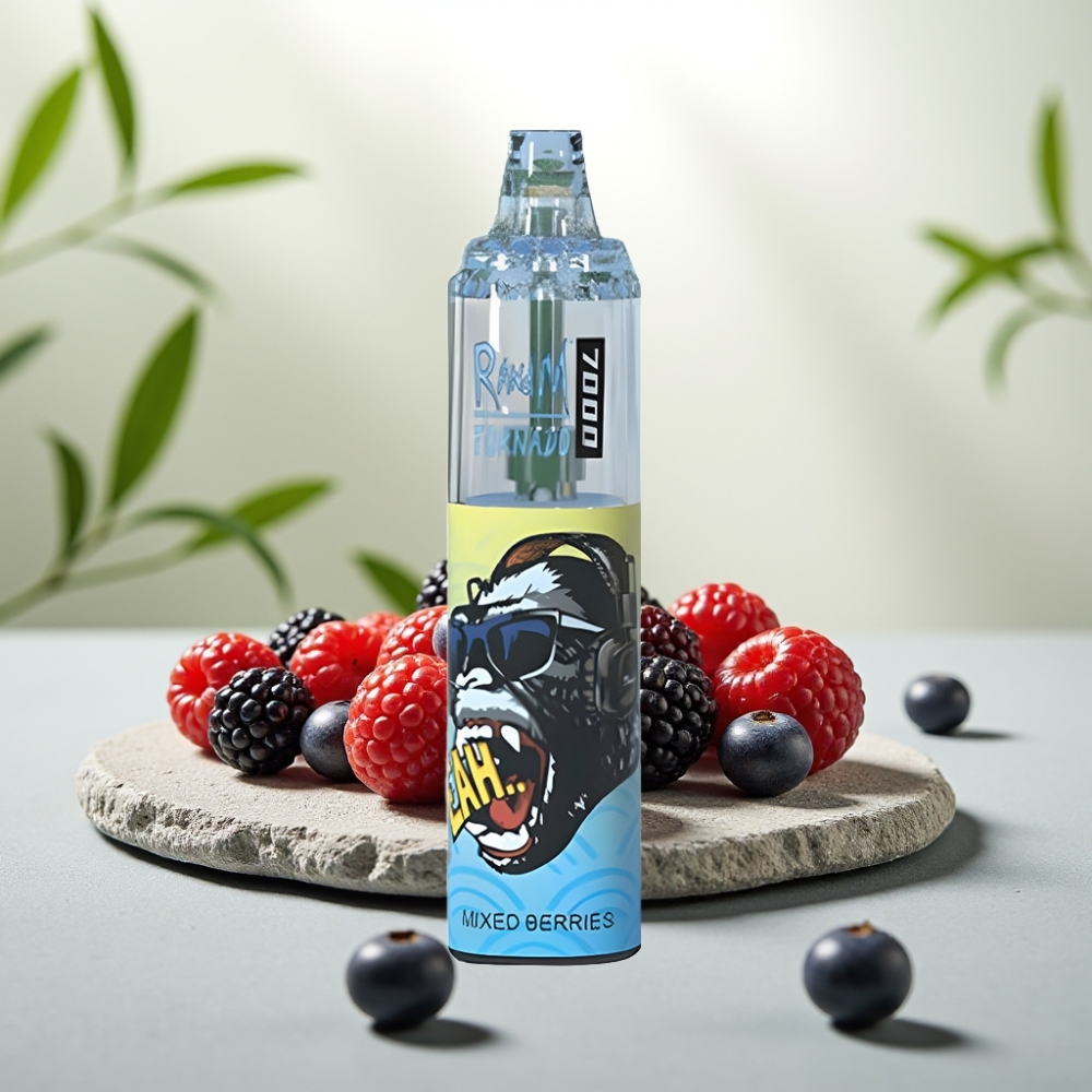 Fumot Tornado 7000 Disposable Vape Fructe de Pădure, 14ML, 850MAH, Bobină Mesh